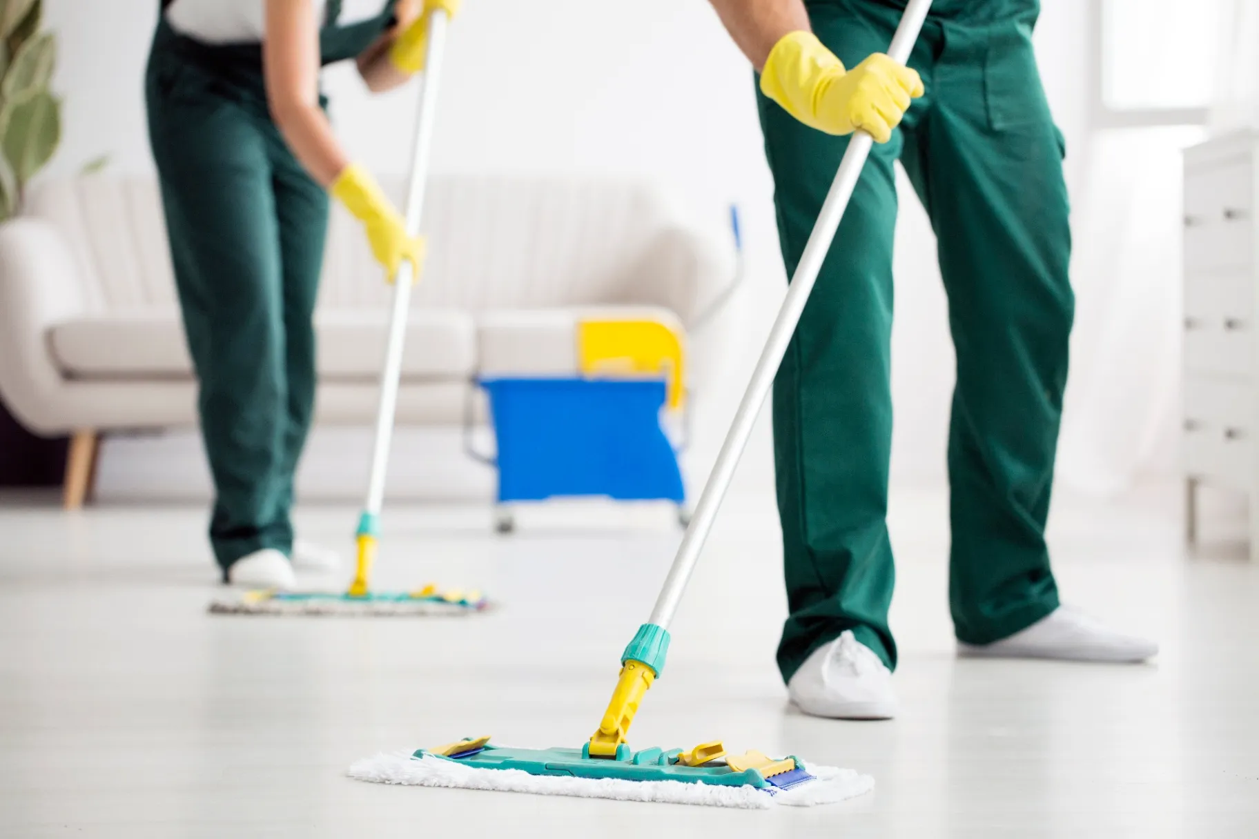 Commercial office and retail cleaning